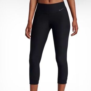 Nike Women's Classic Black Crop Leggings